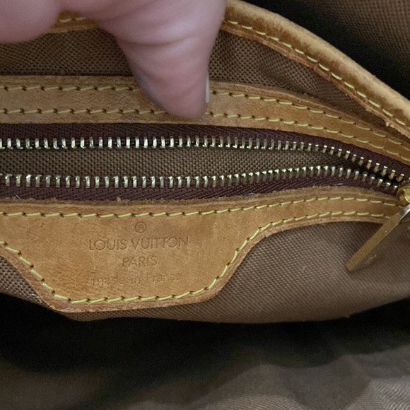 Authentic vintage Louis Vuitton shoulder bag. - Picture 5 of 7